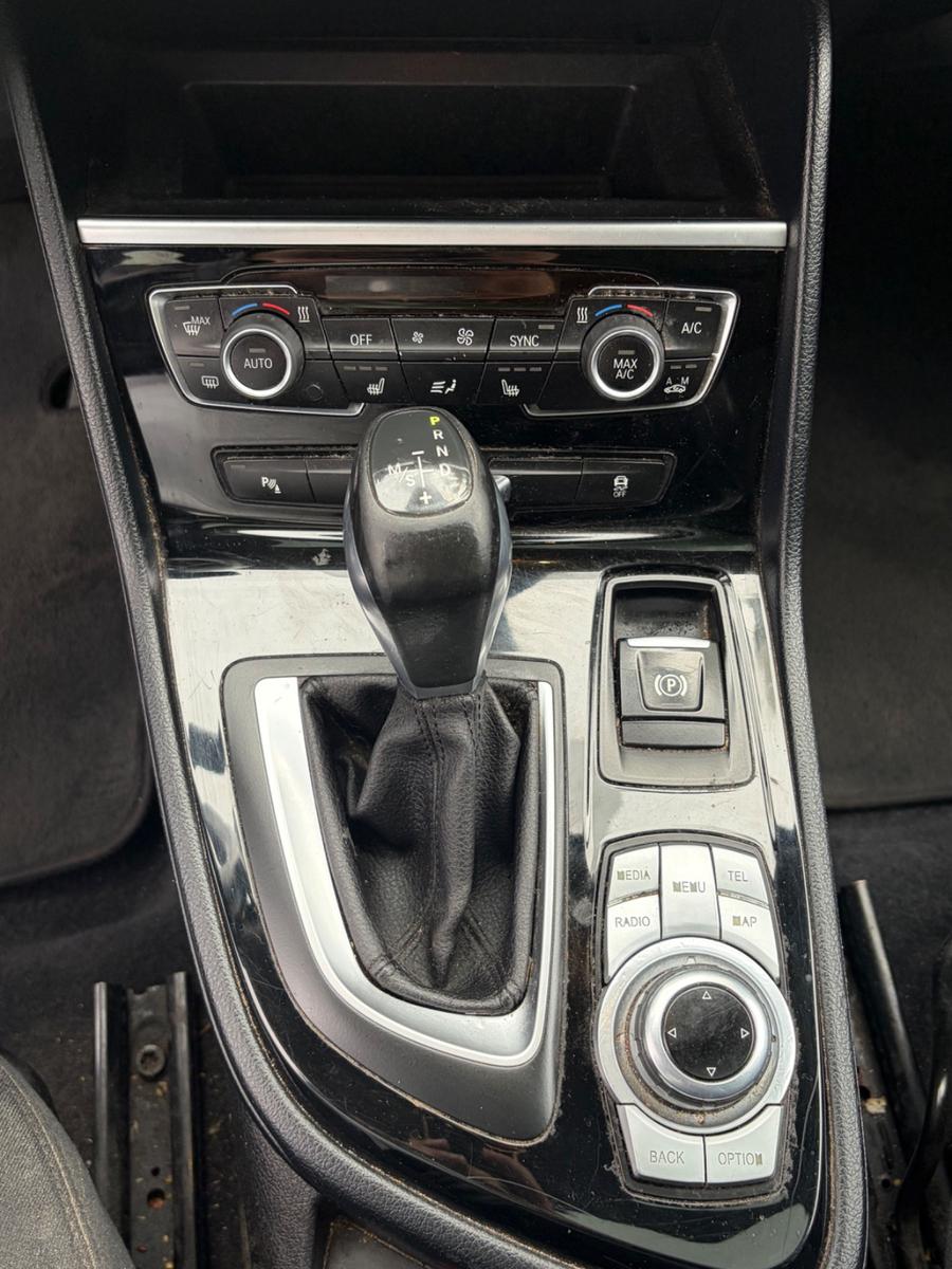 BMW 220 2015 — photo 14