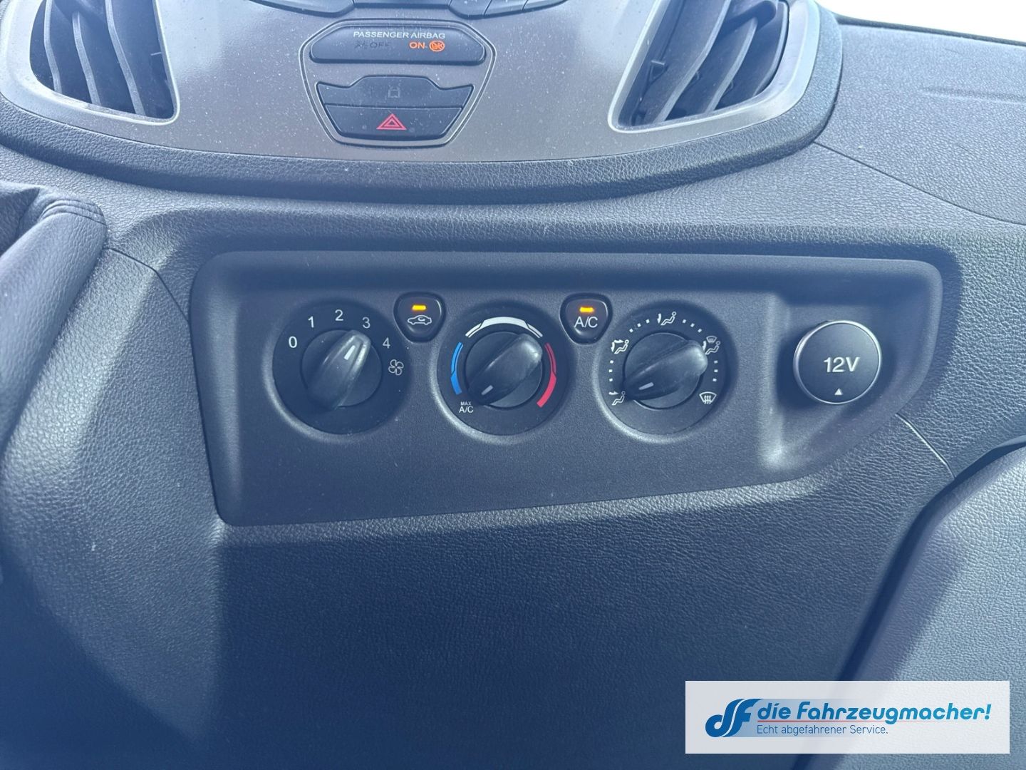 Fahrzeugabbildung Ford Transit Kombi 350 L3 Trend Temp Klima *7151 Exp