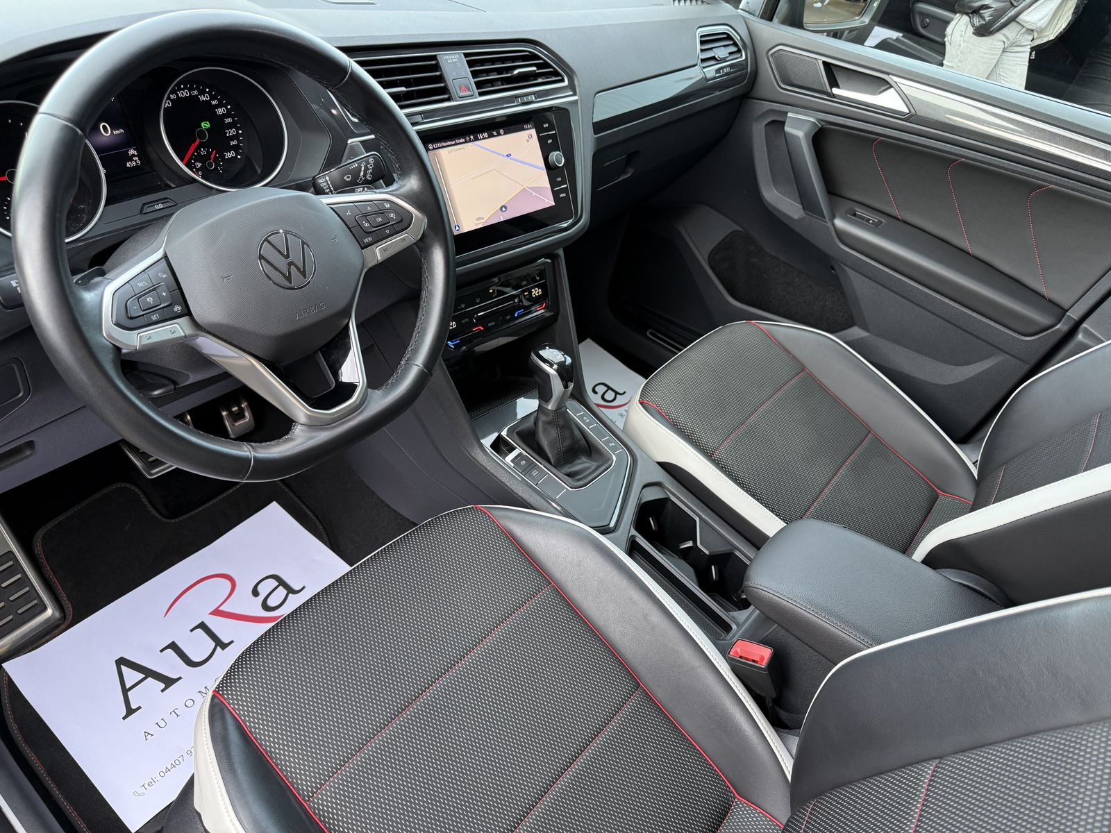 Fahrzeugabbildung Volkswagen Tiguan 2.0 TDI DSG Sport NAV+LED+ACC+CARPLAY+KAM