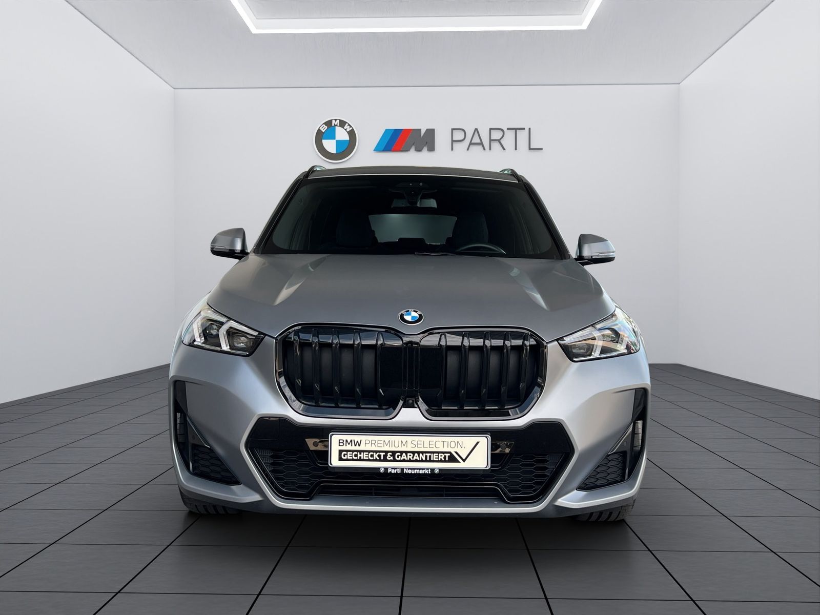 BMW X1 xDrive23i M Sportpaket NAVI LED HUD ACC imagem 2