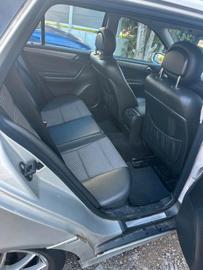 صورة 5 لـ 2004 Mercedes-BENZ C 220