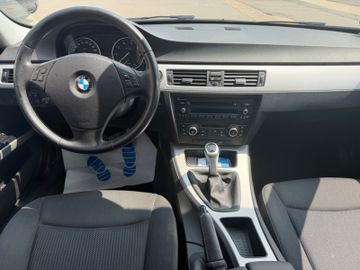BMW 318 - 3