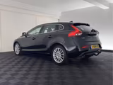 Volvo V40 2.0 D4 Summum Business *LEATHER | NAVI-FULLM - Volvo V40 Summum mit Diesel-Antrieb