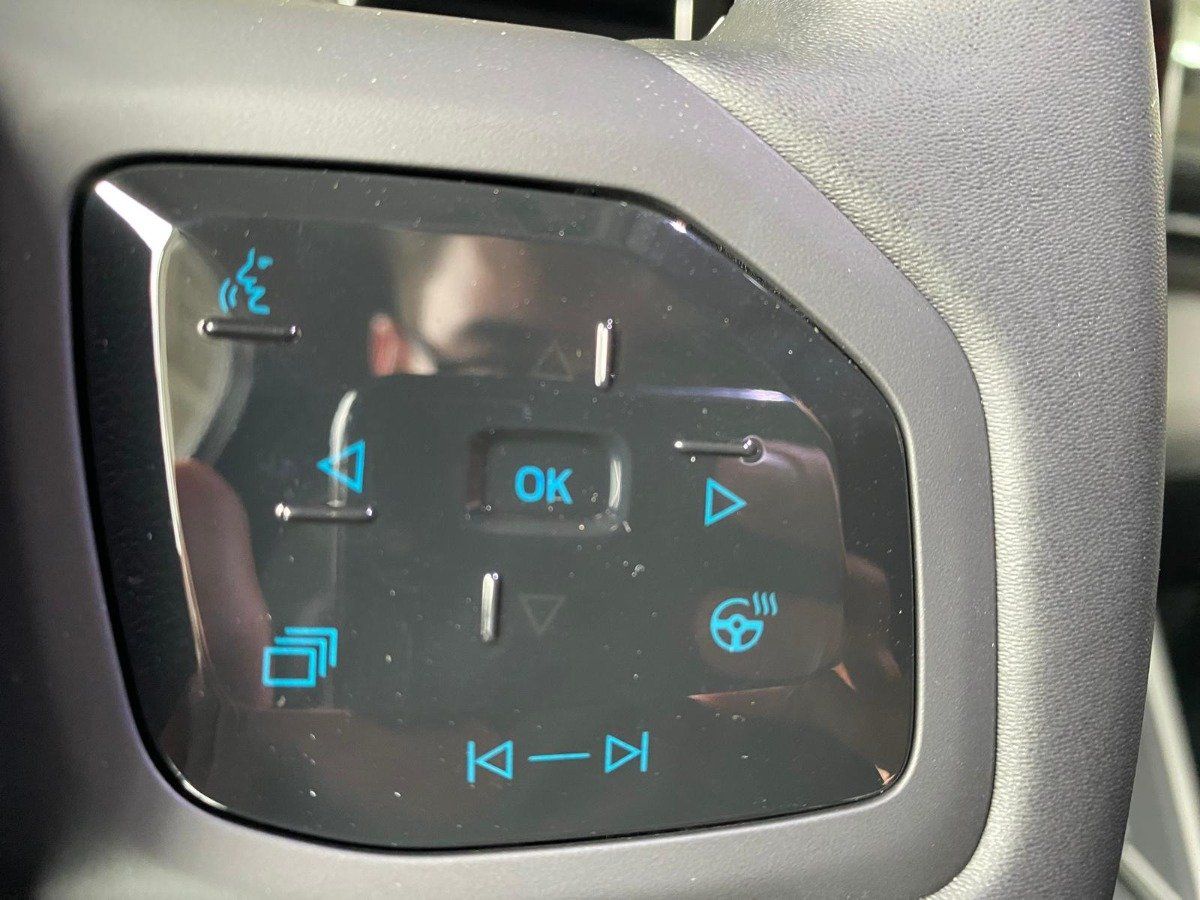 Ford Explorer - Bild 12