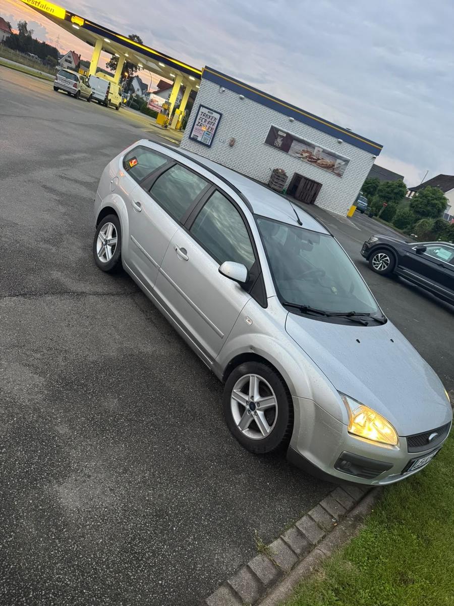 Ford Focus 2006 — photo 5