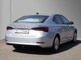 Skoda Octavia 1.0 TSI Ambition - Skoda Octavia: Limousine