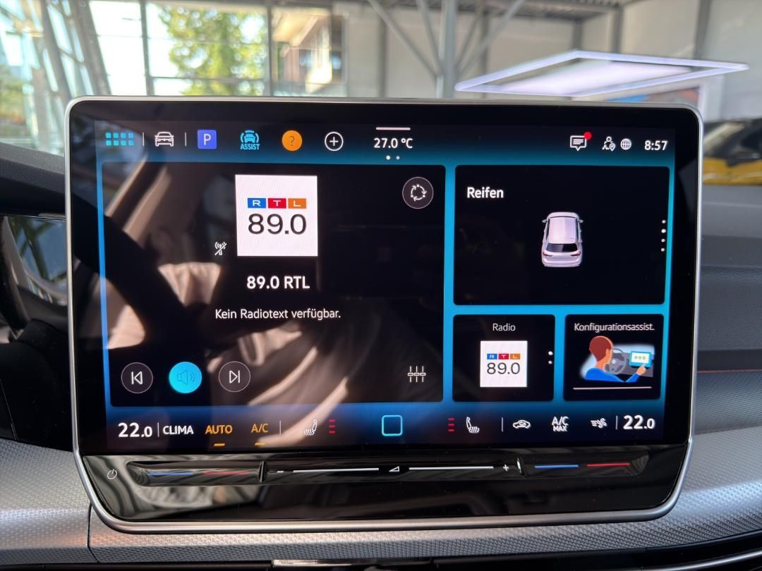 Fahrzeugabbildung Volkswagen Golf ENERGY Energy1.5 TSI DSG.GJR.AHK.App-Connec