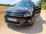 Volkswagen Tiguan 2.0 TDI, ALLR.,STANDH., AHK.,PAN., uvm - VW Tiguan Gebrauchtwagen in Braunschweig