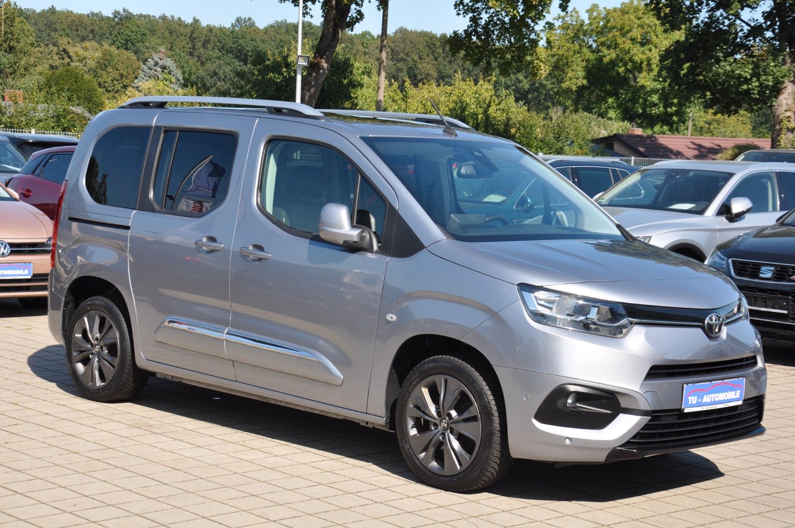 Toyota Proace City Verso L1 Executive Aut. AHK-PANO-HUD