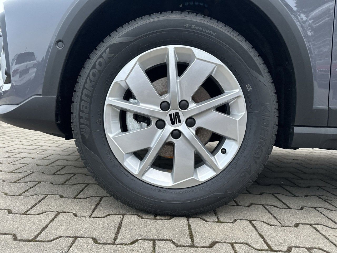 Fahrzeugabbildung SEAT Arona FR 1.0 TSI 116 PS 6-Gang