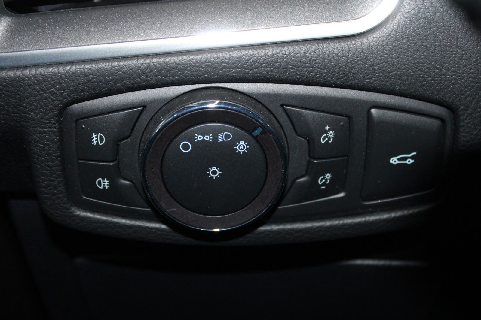 Fahrzeugabbildung Ford S-Max 140kW Titanium Automatik LED ACC CAM uvm.