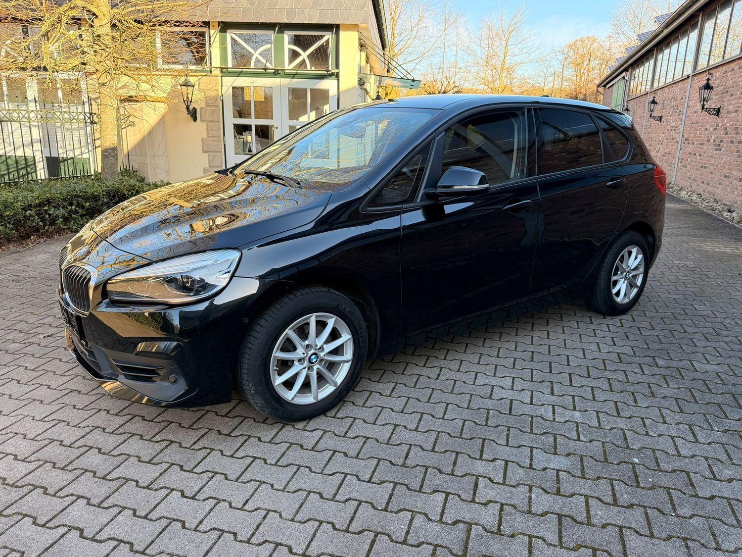 BMW 218 Active Tourer 218 i Advantage
