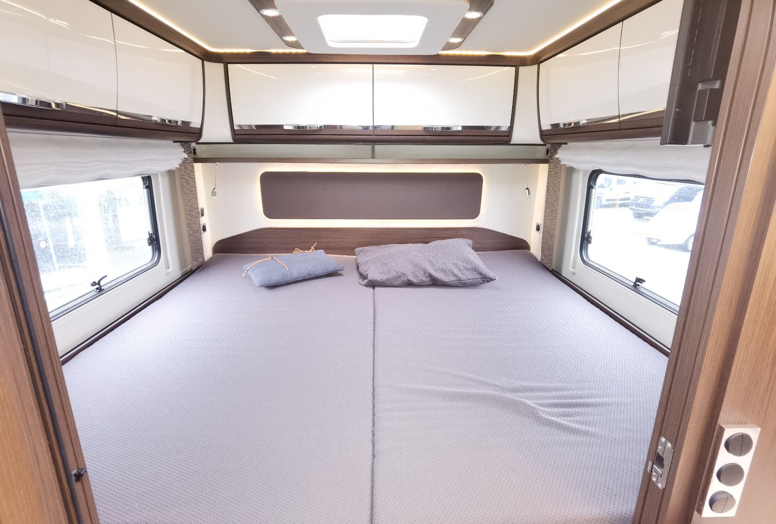 Fahrzeugabbildung Morelo Palace 85 L Trend, Daily 70 C 18