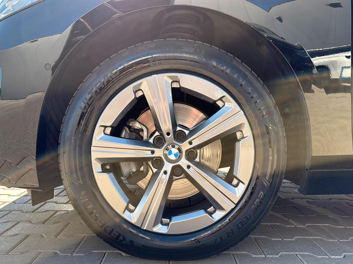 BMW Active 218i ATctive Tourer ACC KZU QI LED H&K Memory, миниатюра 28