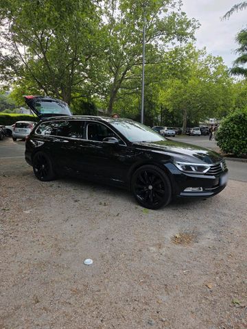 VW Passat Variant