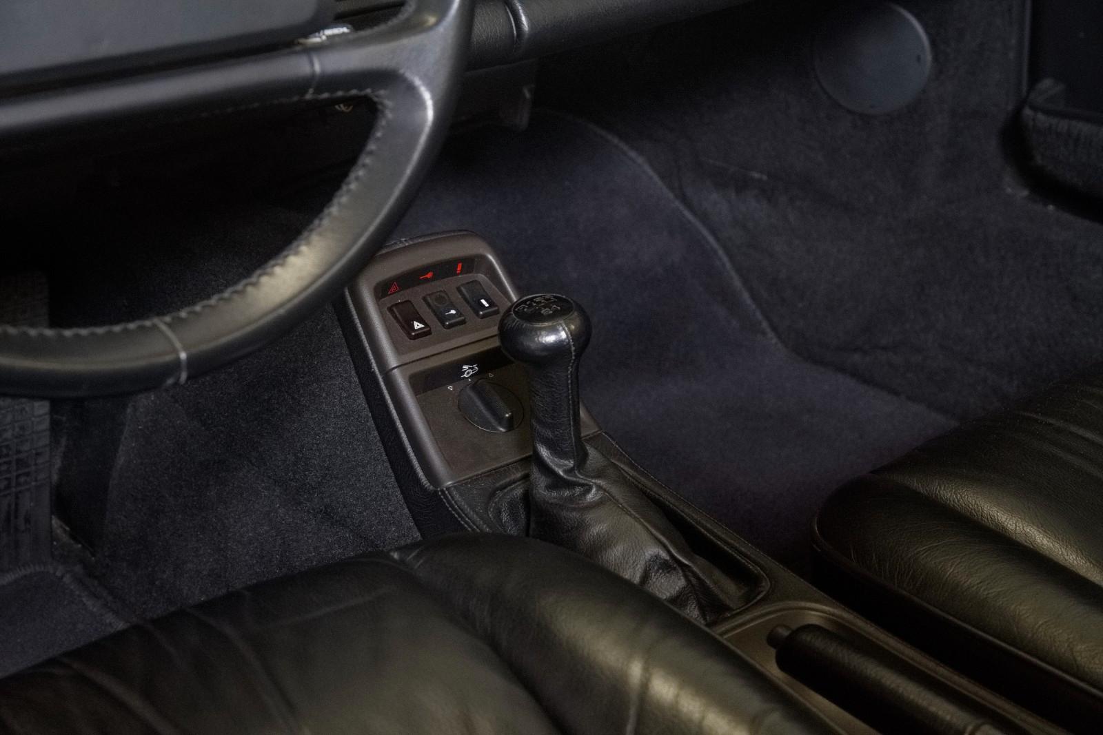 PORSCHE 911 (964) CARRERA 2 CABRIOLET BVM