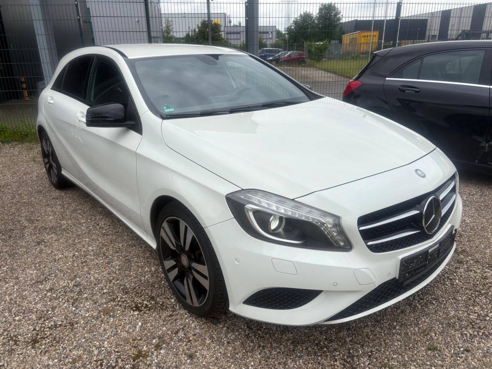 Mercedes-Benz A 180  BlueEfficiency.Navi.Kilma,Bi-Xenon