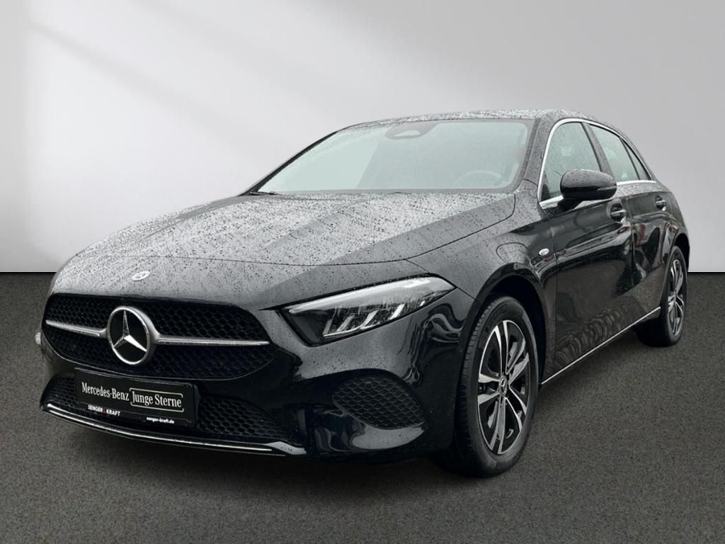 Mercedes-Benz A 250 e mit EQ Hybrid Technologie AUT Leder imagem 2