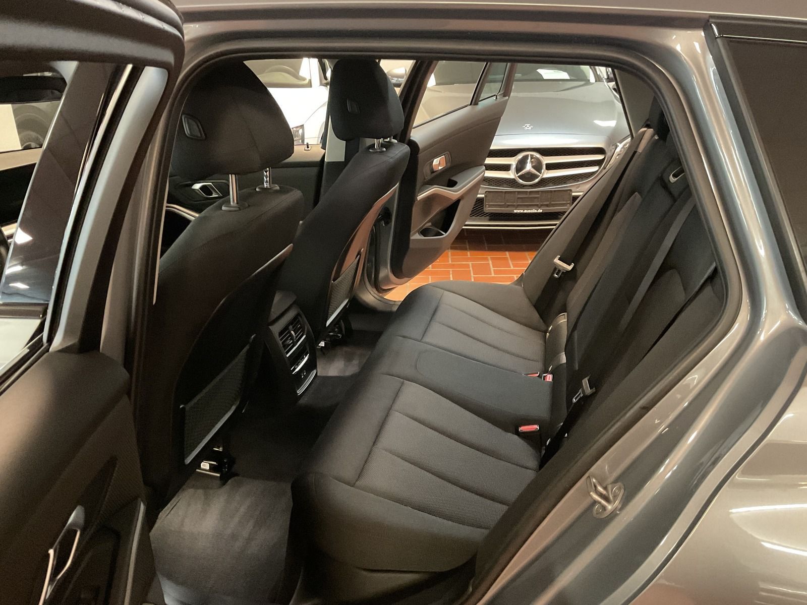 BMW 320 d xDrive Touring LED,Live Cockpit,Allrad foto 19
