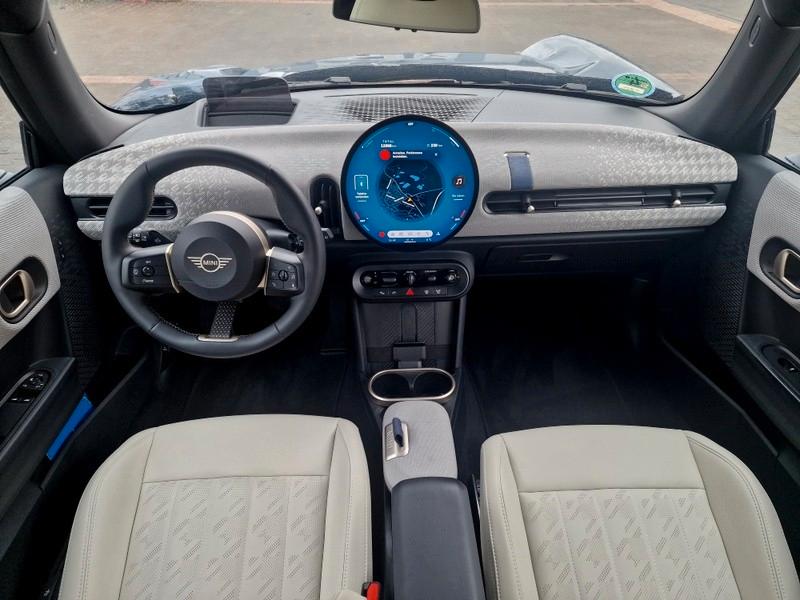 MINI Cooper C /Navi/Kamera