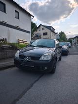 Renault Clio 4 Sitzer /75PS 2005 - Renault Clio: Sitze