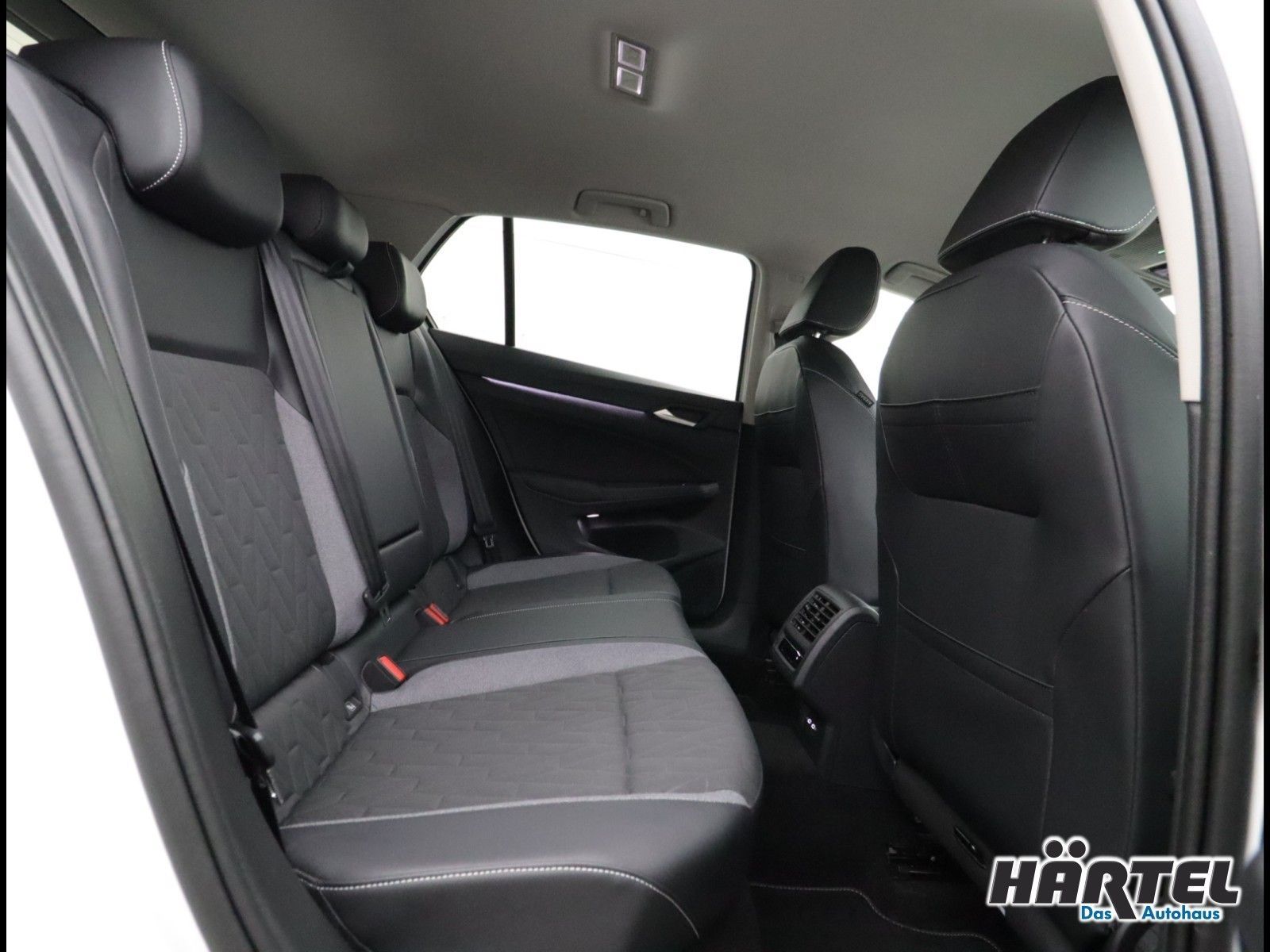 Volkswagen Golf - Bild 7