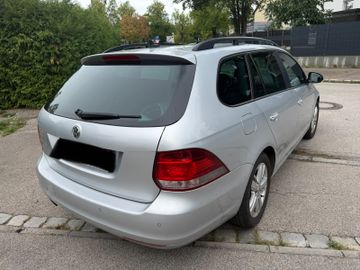 Volkswagen Golf - 3