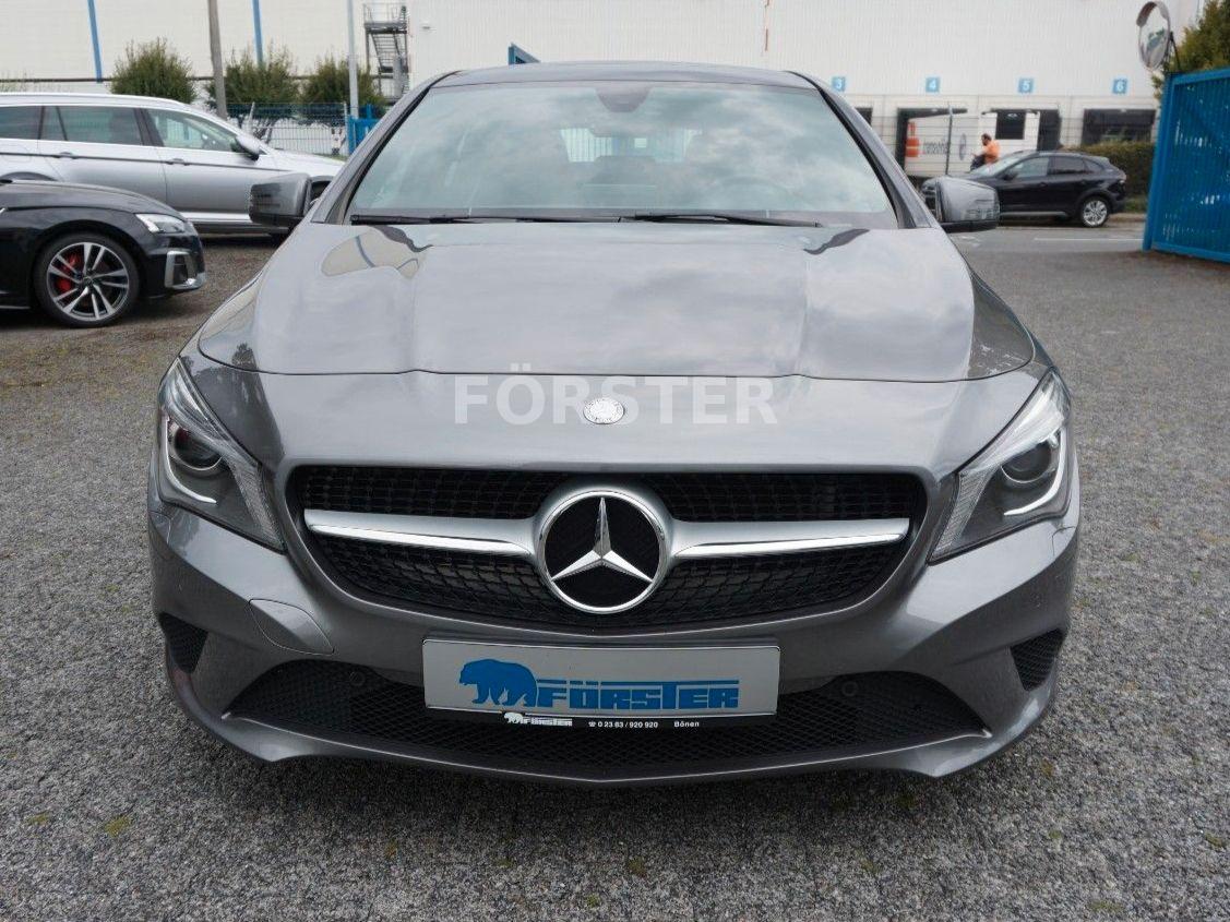 Mercedes-Benz CLA Shooting Brake CLA 180