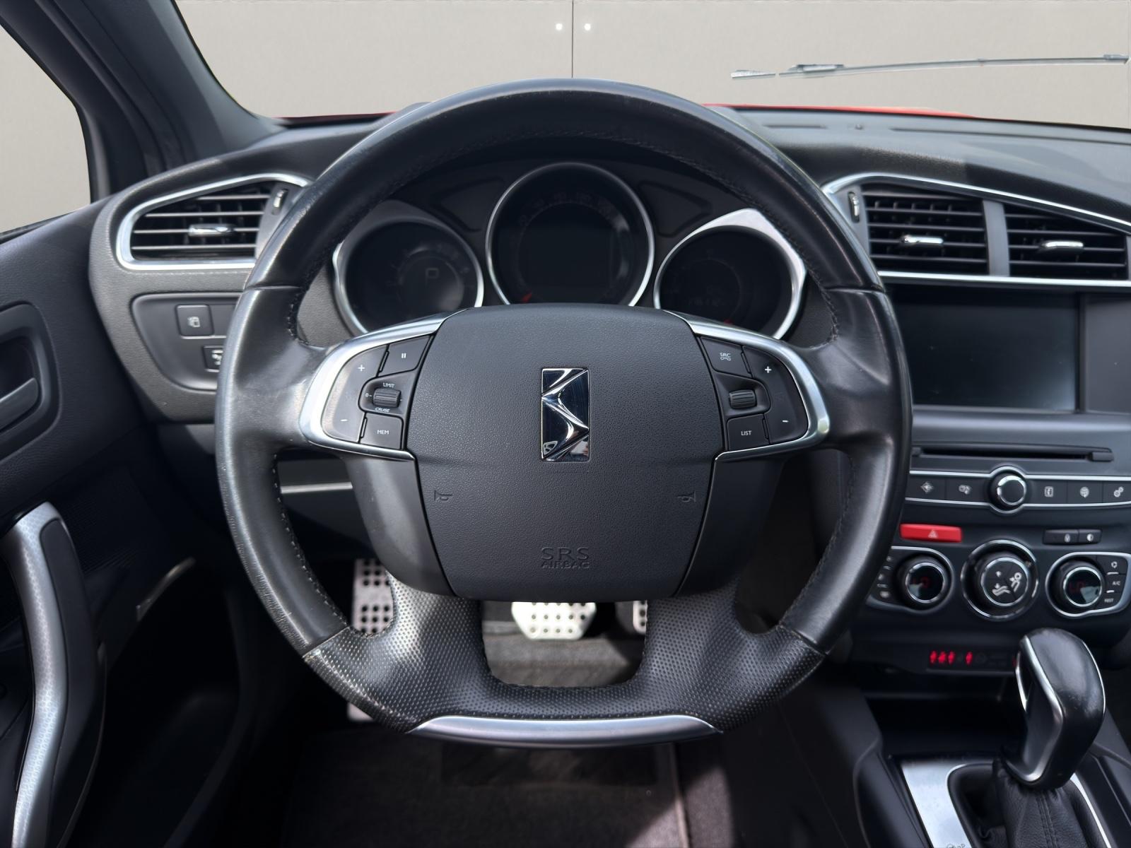 DS Automobiles DS4 1.6 BlueHDi 120 AUTOMATIK NAVI T.WKL AHK KEY