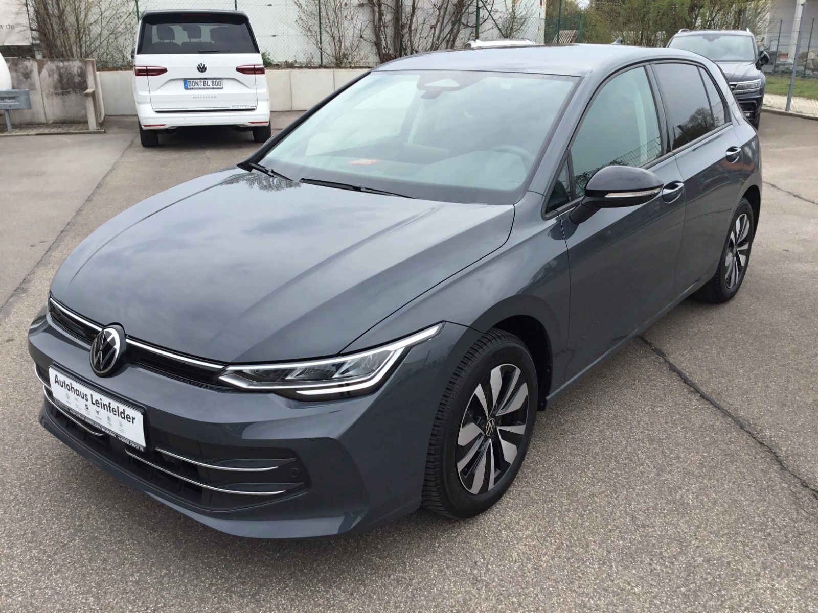 Fahrzeugabbildung Volkswagen Golf 1.5 eTSI DSG Goal+AHK+LED+Kamera+AppConnect
