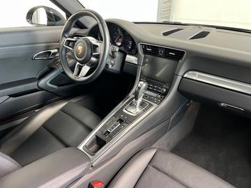 صورة مصغرة 31 لـ 2016 Porsche 911 URMODELL