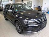Volkswagen Tiguan Allspace 2.0TDI DSG/STANDHEIZ/AHK/360°CAM - Volkswagen Tiguan Allspace in Braunschweig