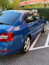 Skoda Octavia 1.4 TSI Green tec DSG Style Style - Skoda Octavia: Blau