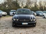 Jaguar X-Type 2.2D cat aut. Luxury cDPF - Jaguar X-Type mit Diesel-Antrieb