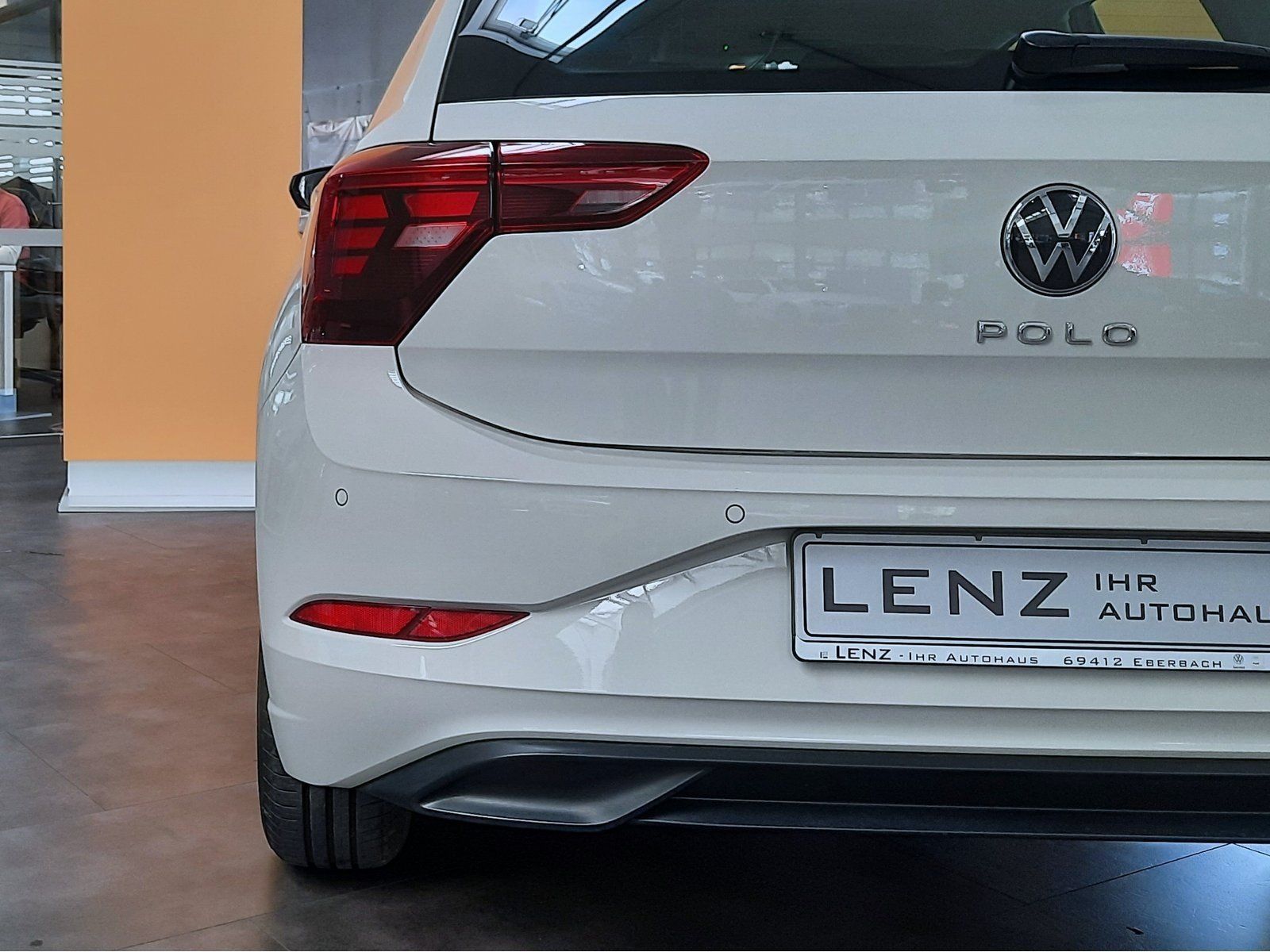 Fahrzeugabbildung Volkswagen Polo TSI DSG Life *LED*Einparkh*Sitzhzg*AppCon.*