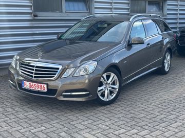 Mercedes E 200 - 2