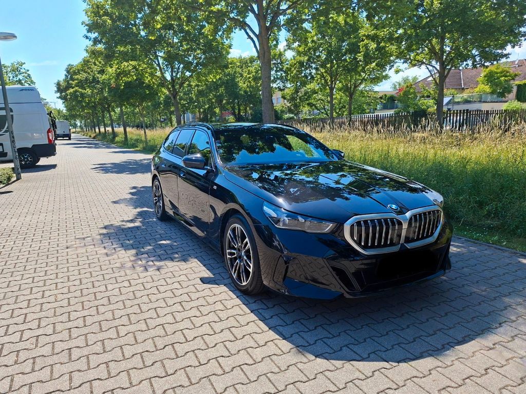 Image of BMW 520