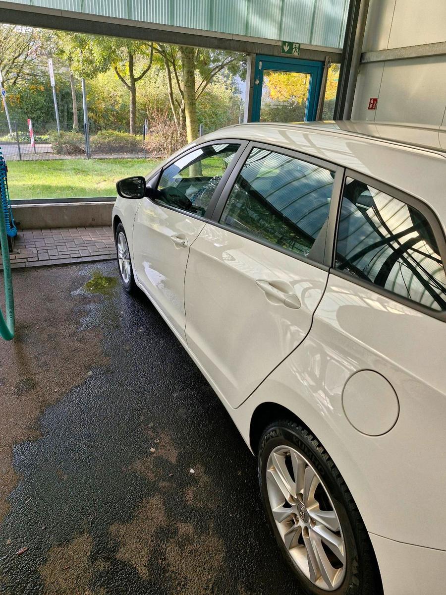 Hyundai i30 2014 — engine 101 HP (74kW)