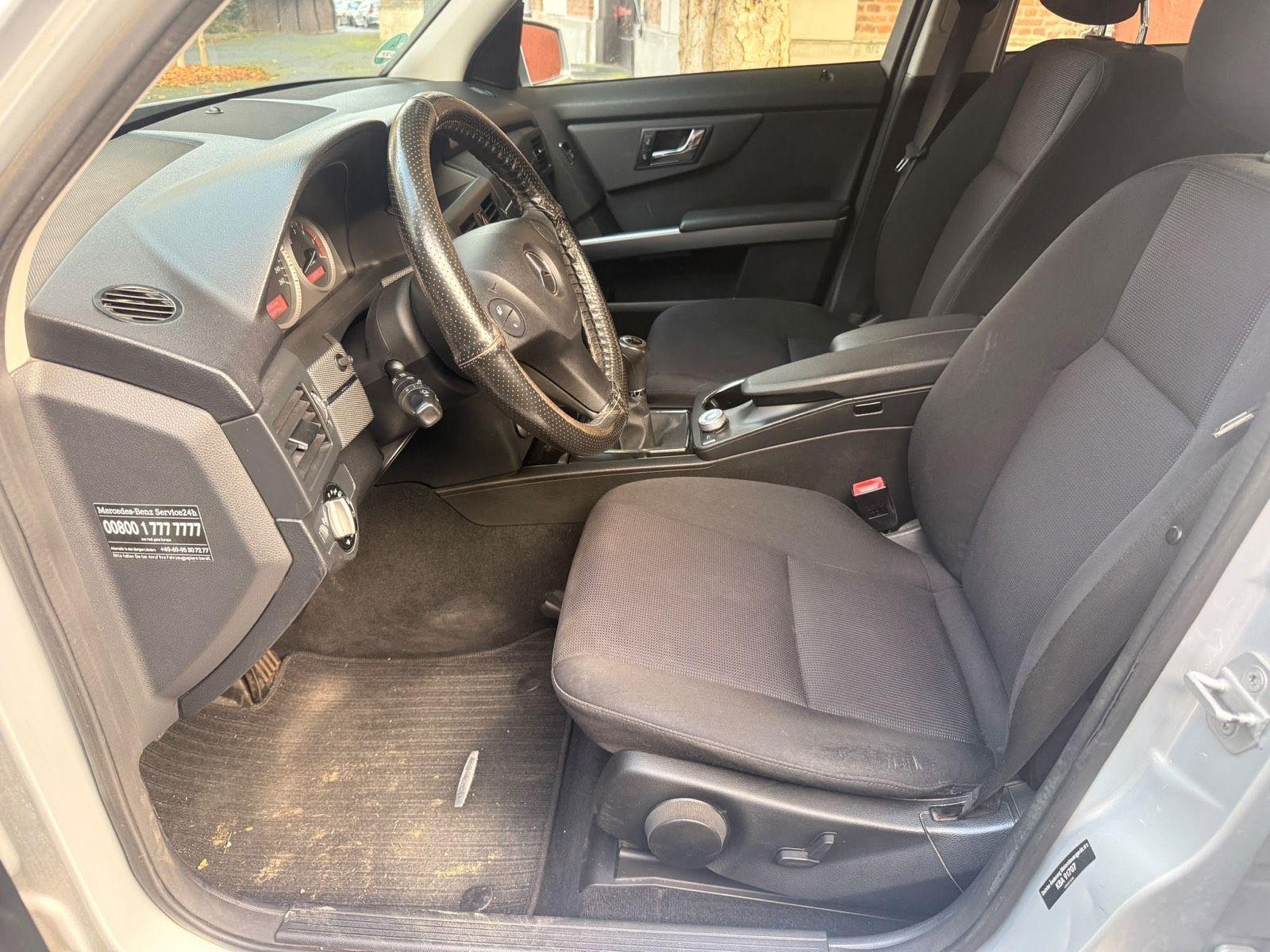 Mercedes-Benz GLK220 2010 — photo 8