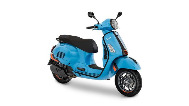 Vespa GTS 125 SuperSport blau E5+ NEU - im Zulauf