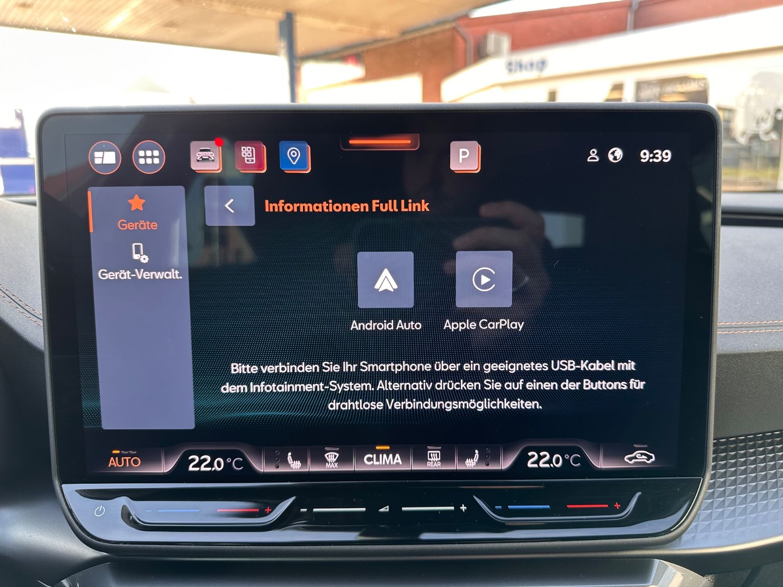 Fahrzeugabbildung CUPRA Formentor 1.5 eTSI DSG Pano/AHK/ACC/APP/LED/SHZG
