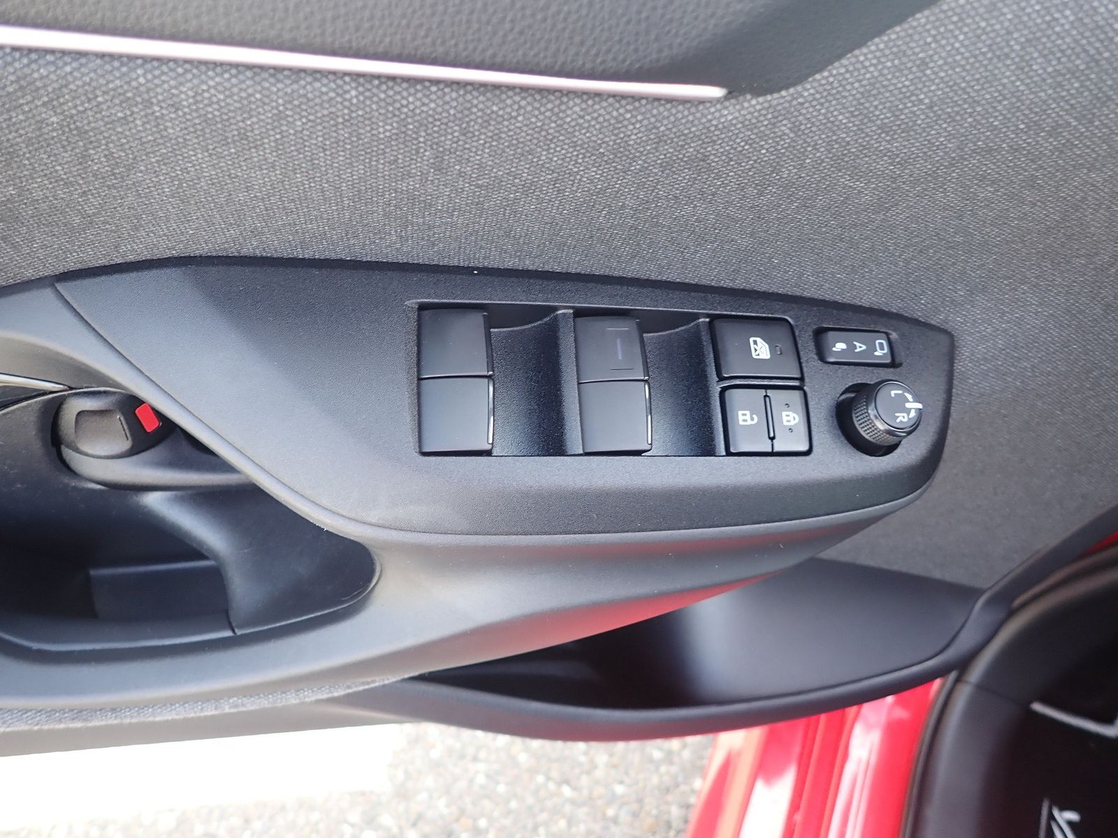 Fahrzeugabbildung Toyota Yaris Hybrid Premiere Edition/KLIMA/GJR/KAMERA