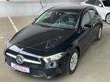 Mercedes-Benz A 200 7G/LED/NAVI/TEMPO/Keyles/PDC/DAB/8Fach ber - Mercedes-Benz A 200 in Düsseldorf