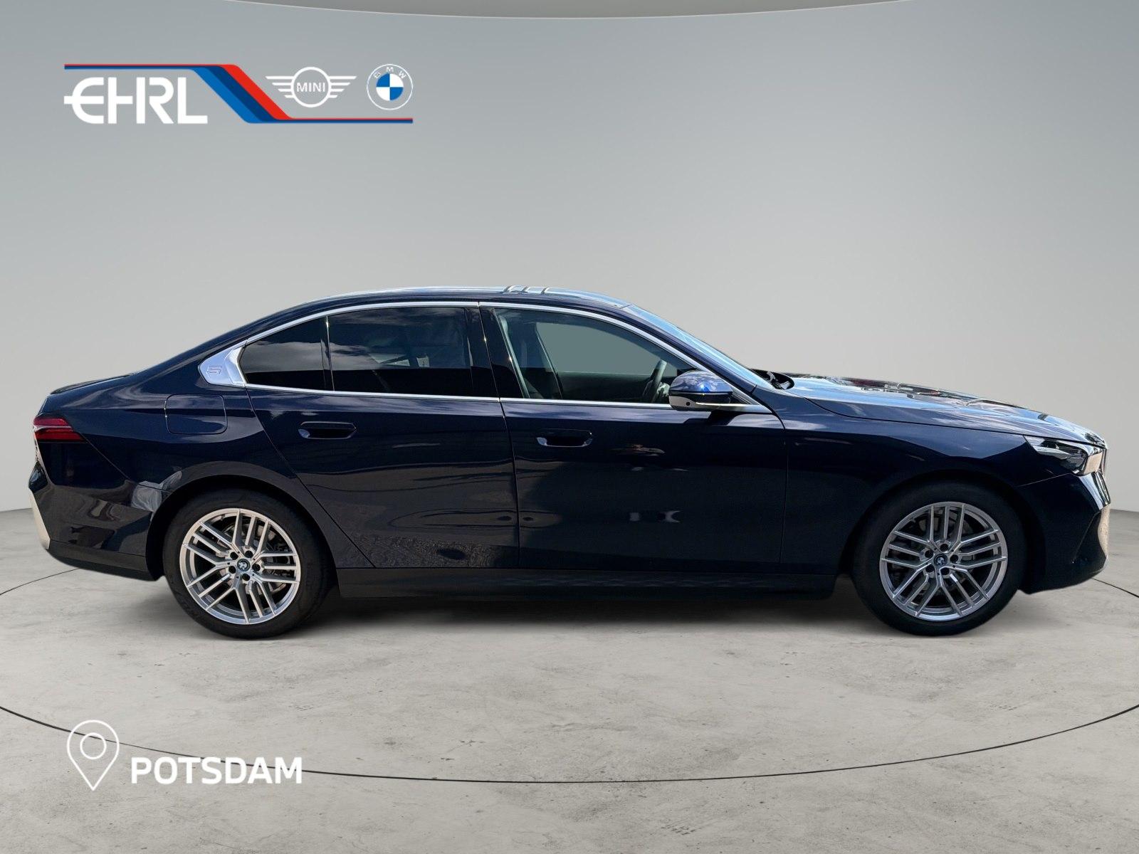 BMW 530e 360° STANDHZ HEAD-UP SITZBELÜFT PANO RFK BT