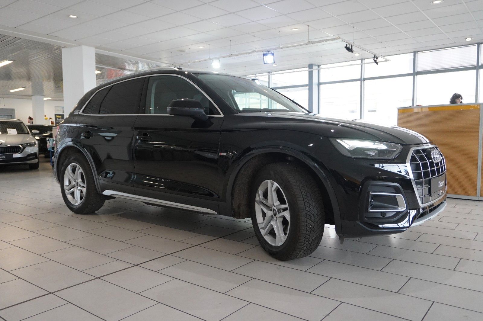 Fahrzeugabbildung Audi Q5 35 TDI ADVANCED NAVI/LED/KAMERA/VIRT/LEDER/SH