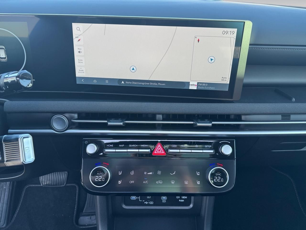 Fahrzeugabbildung Hyundai TUCSON PRIME *PANO*LEDER*4xSHZ*LED*KAMERA*KLIMAA