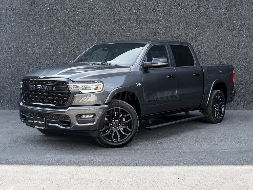 Dodge 2026 5.7L V8 HEMI! RAM 1500 Limited €86000 +XB9