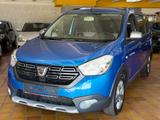 Dacia Lodgy Stepway/NAVI/PDC/SHZ/MFL/TEMP/BC/EFH/KLIMA - gebrauchte Dacia Lodgy aus dem Jahr 2022