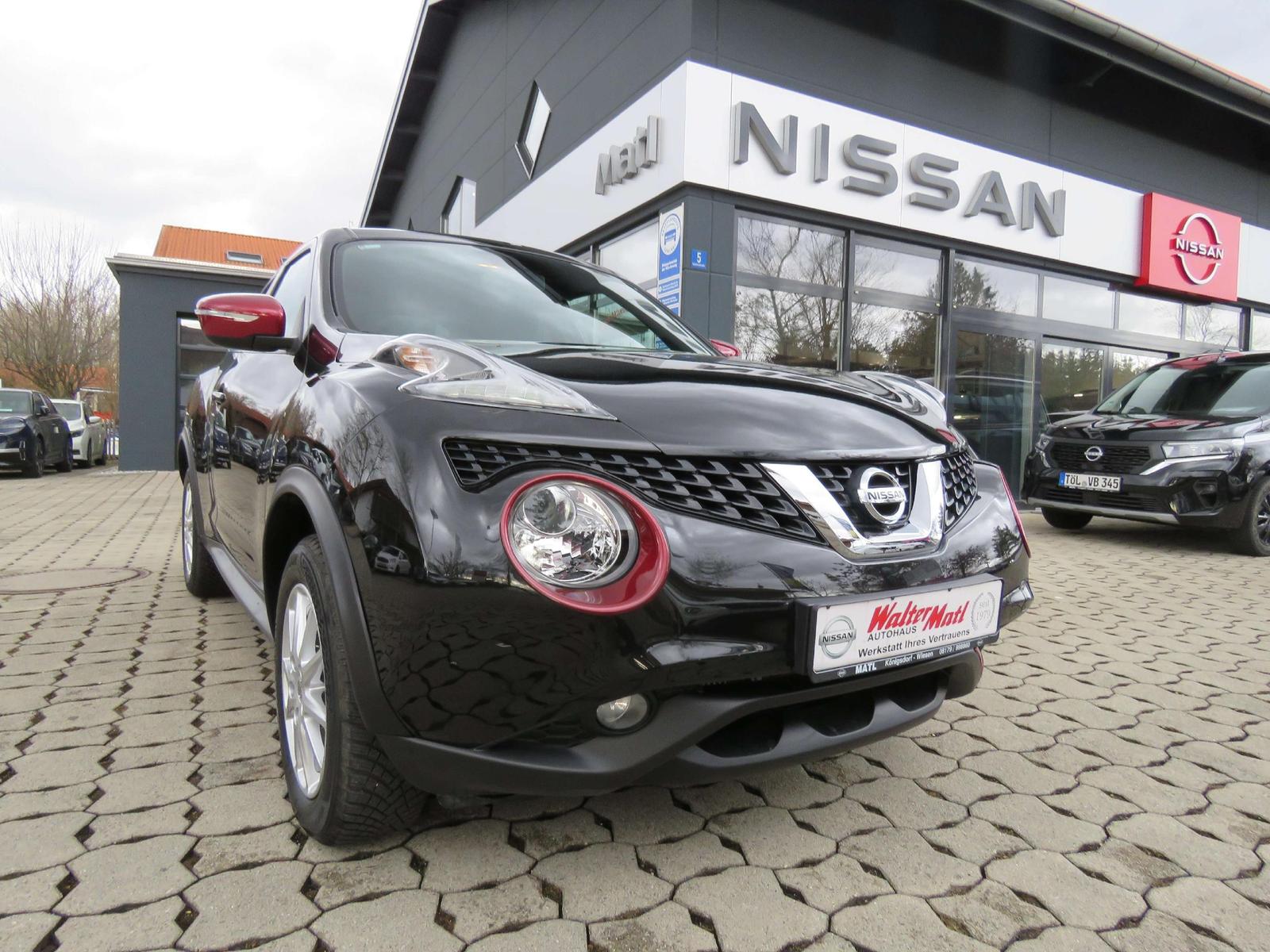 Nissan Juke N-Connecta 1,2 DIG-T 6MT 116PS Glasdach