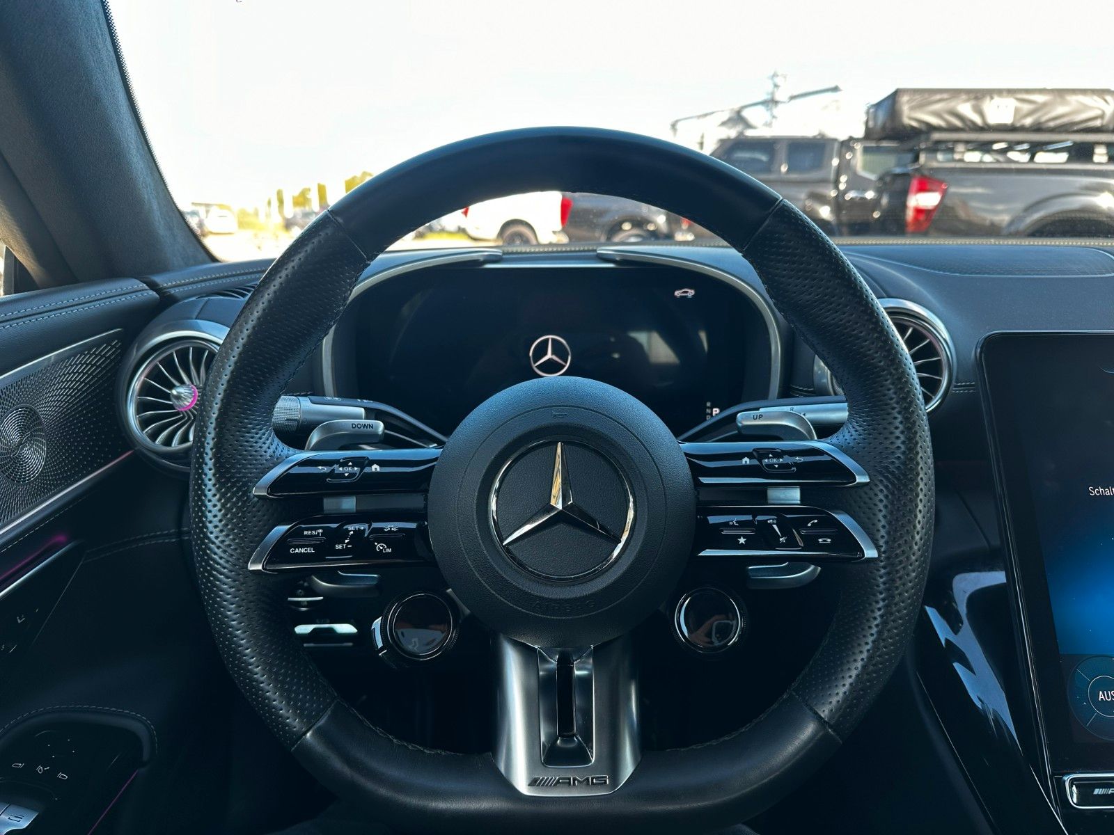Fahrzeugabbildung Mercedes-Benz SL 43 AMG